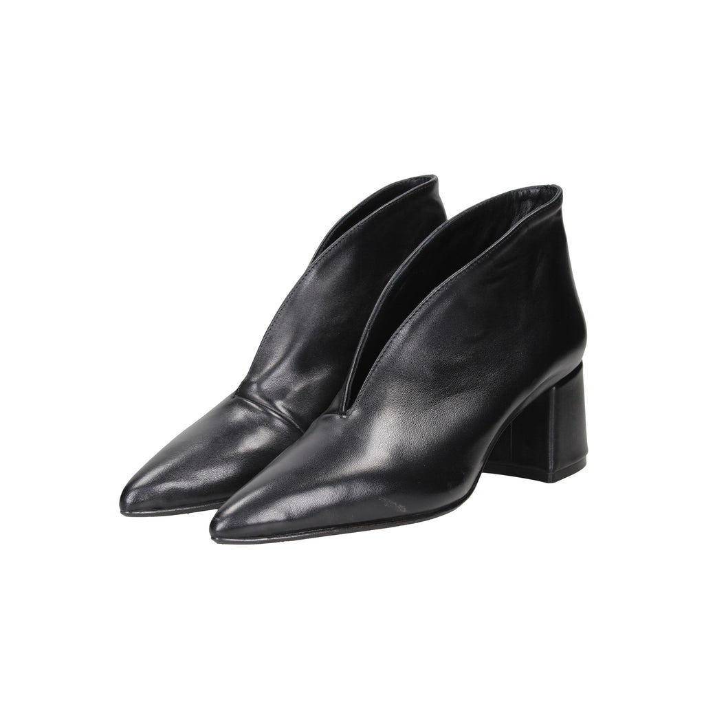 NERO | L'ARIANNA - D TR2426/G Tronchetto