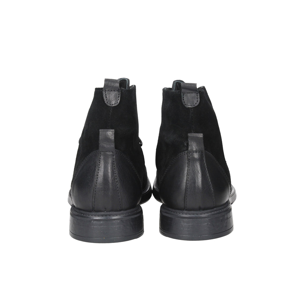 NERO | F. LLI RENNELLA - U 2176 Polacco
