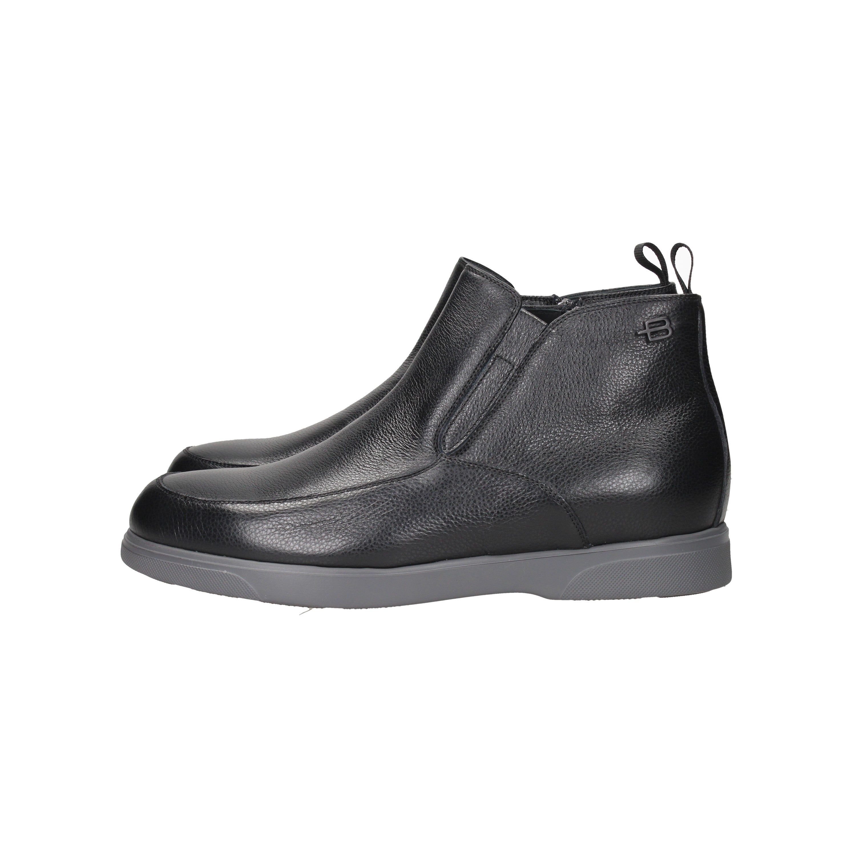 NERO | BALDININI - U 02 Polacco
