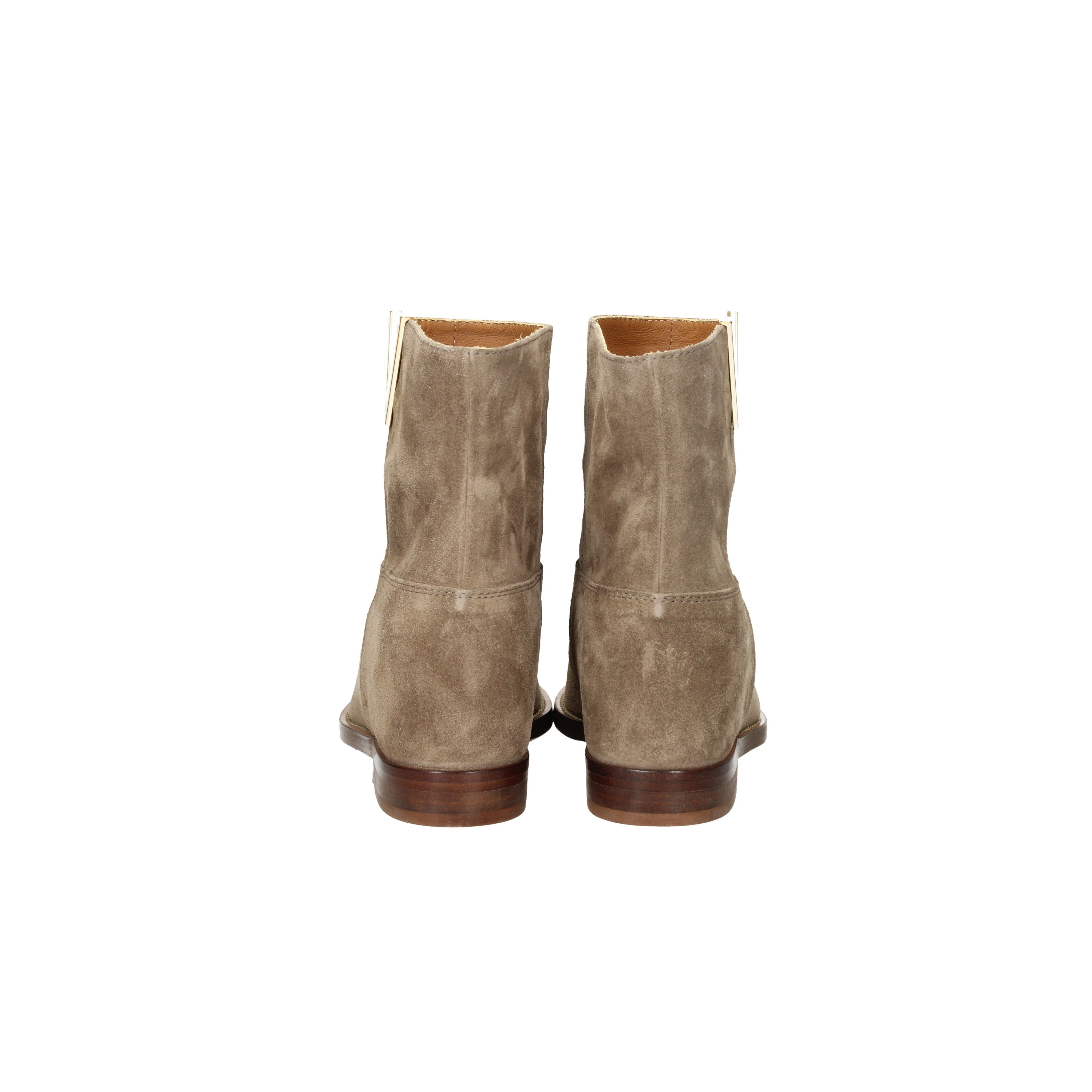 TAUPE | VIA ROMA 15 - D 2576 Tronchetto