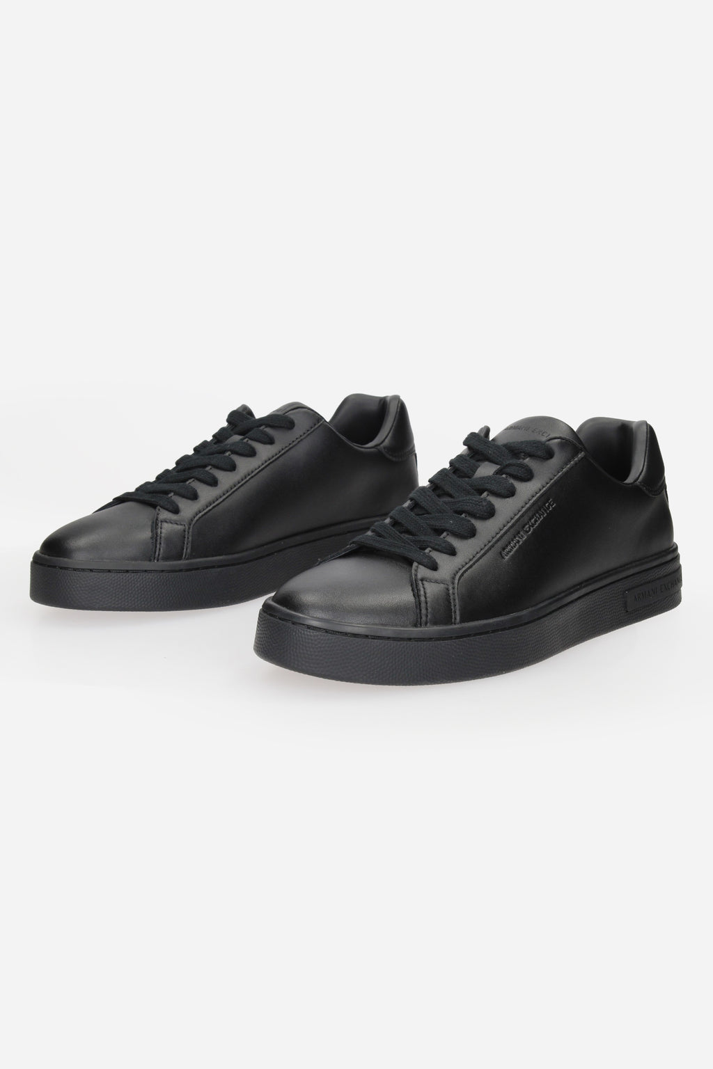 NERO | ARMANI EXCHANGE - U XM000141 Sneakers