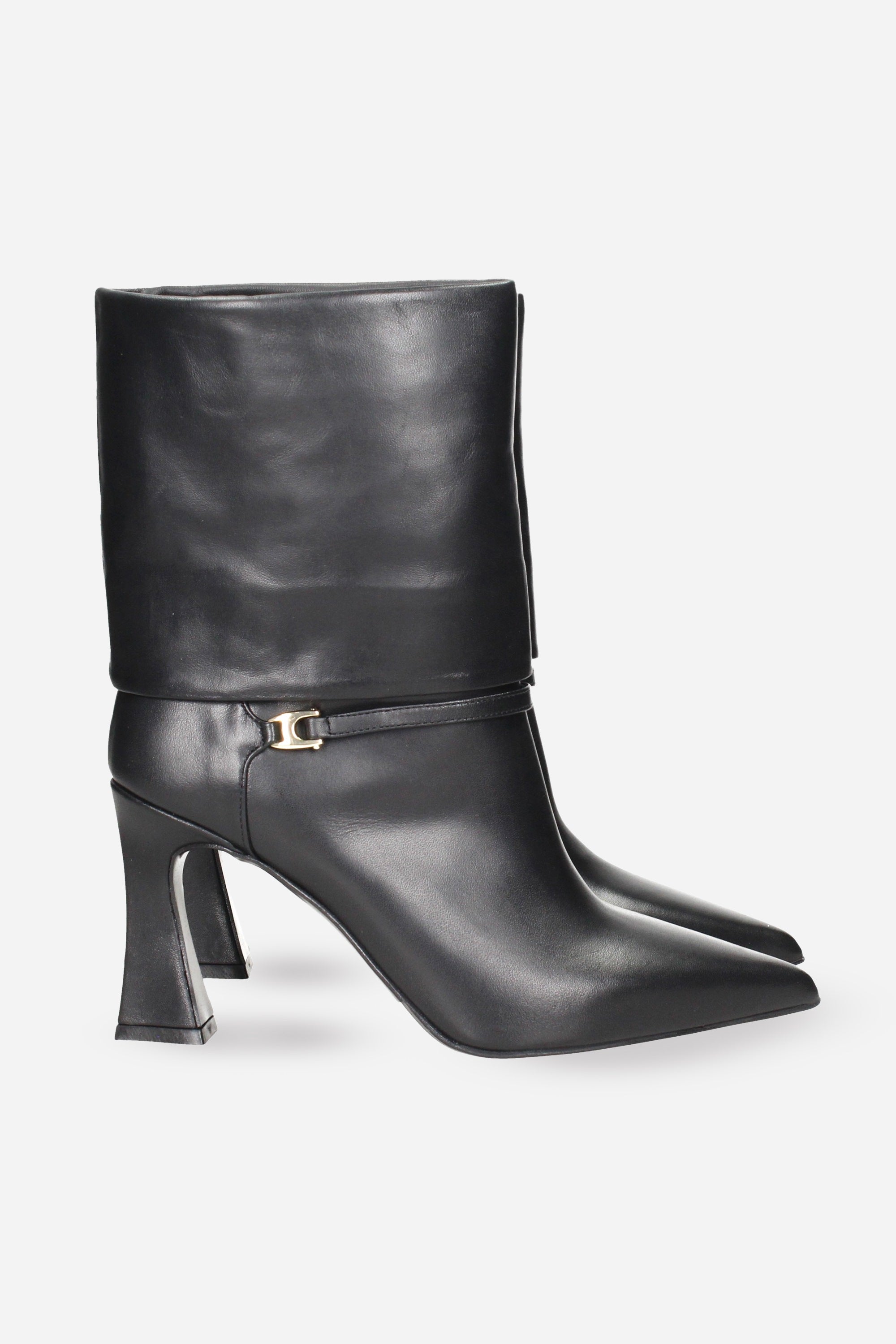 NERO | ALBANO - D 2910 Tronchetto