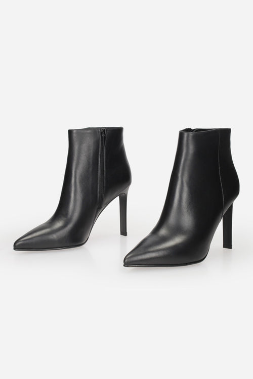 NERO | ALBANO - D 3002 Tronchetto