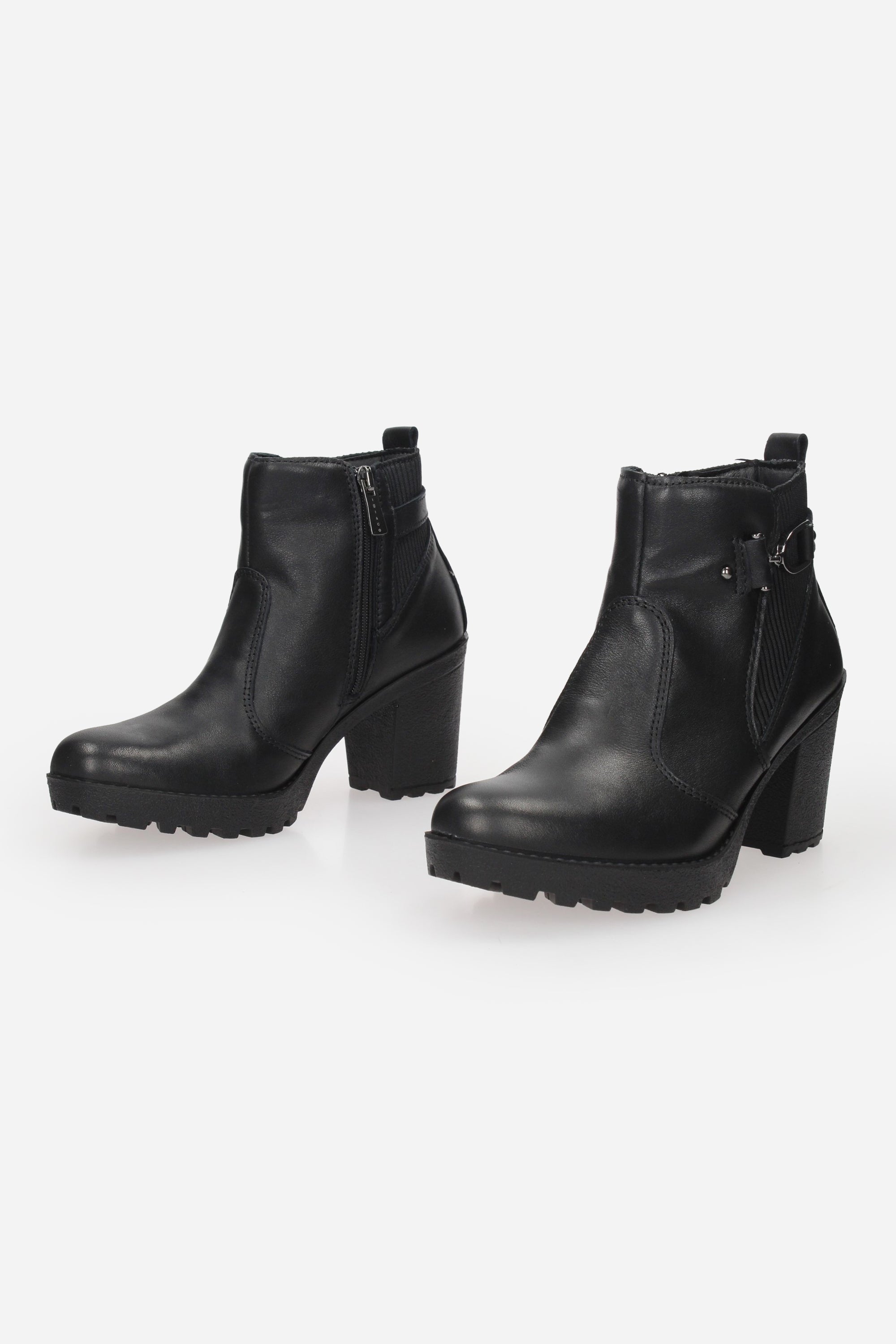 NERO | IGI & CO - D 8661600 Tronchetto
