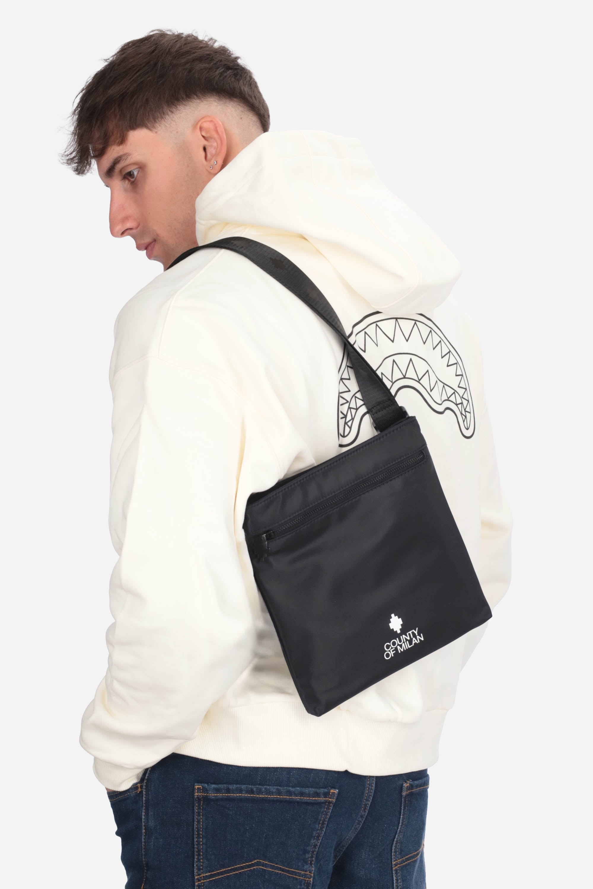 NERO | COUNTY OF MILAN - U COMAF250157 Borsa