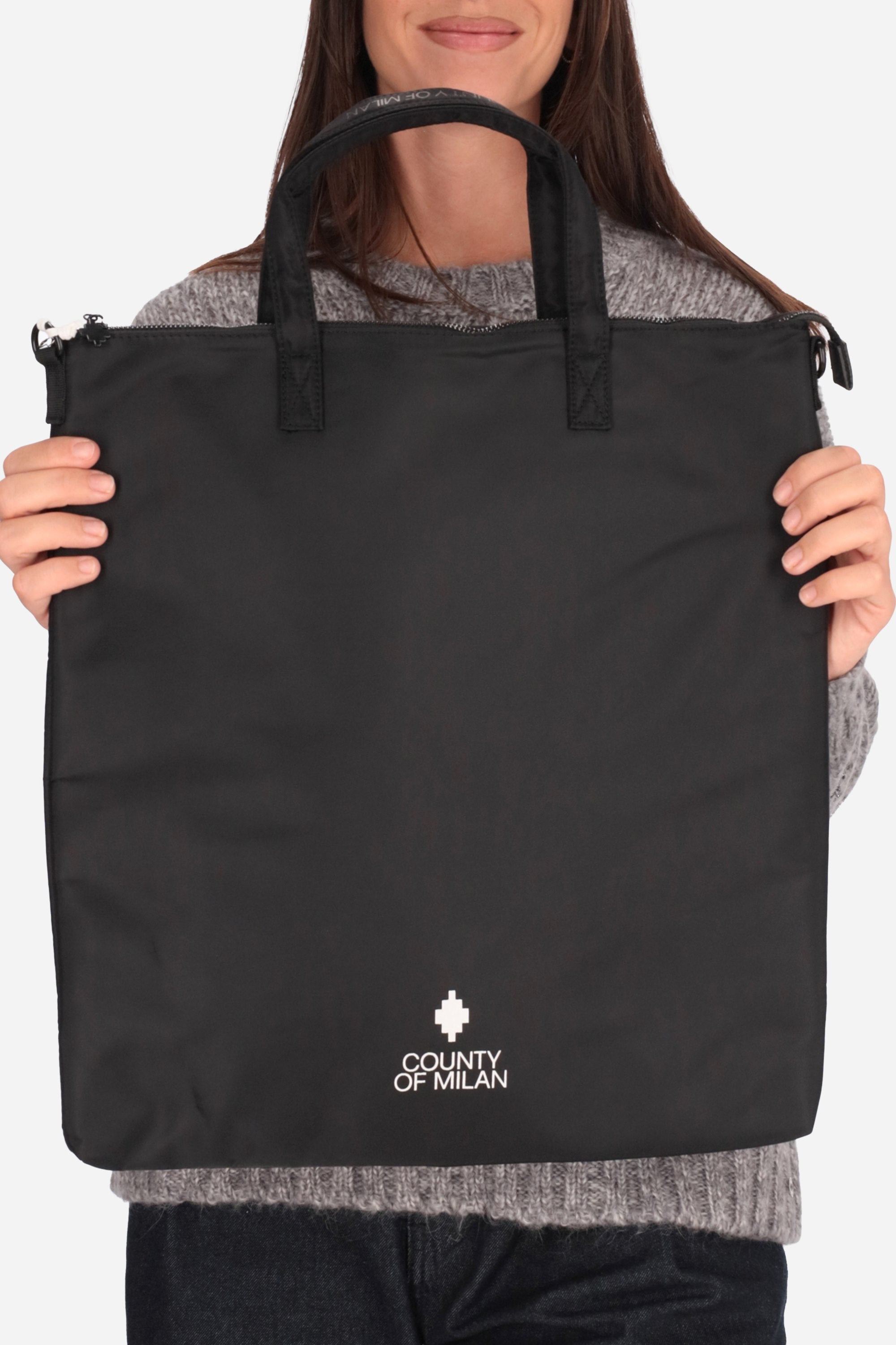 NERO | COUNTY OF MILAN - D COMAF250120 Borsa