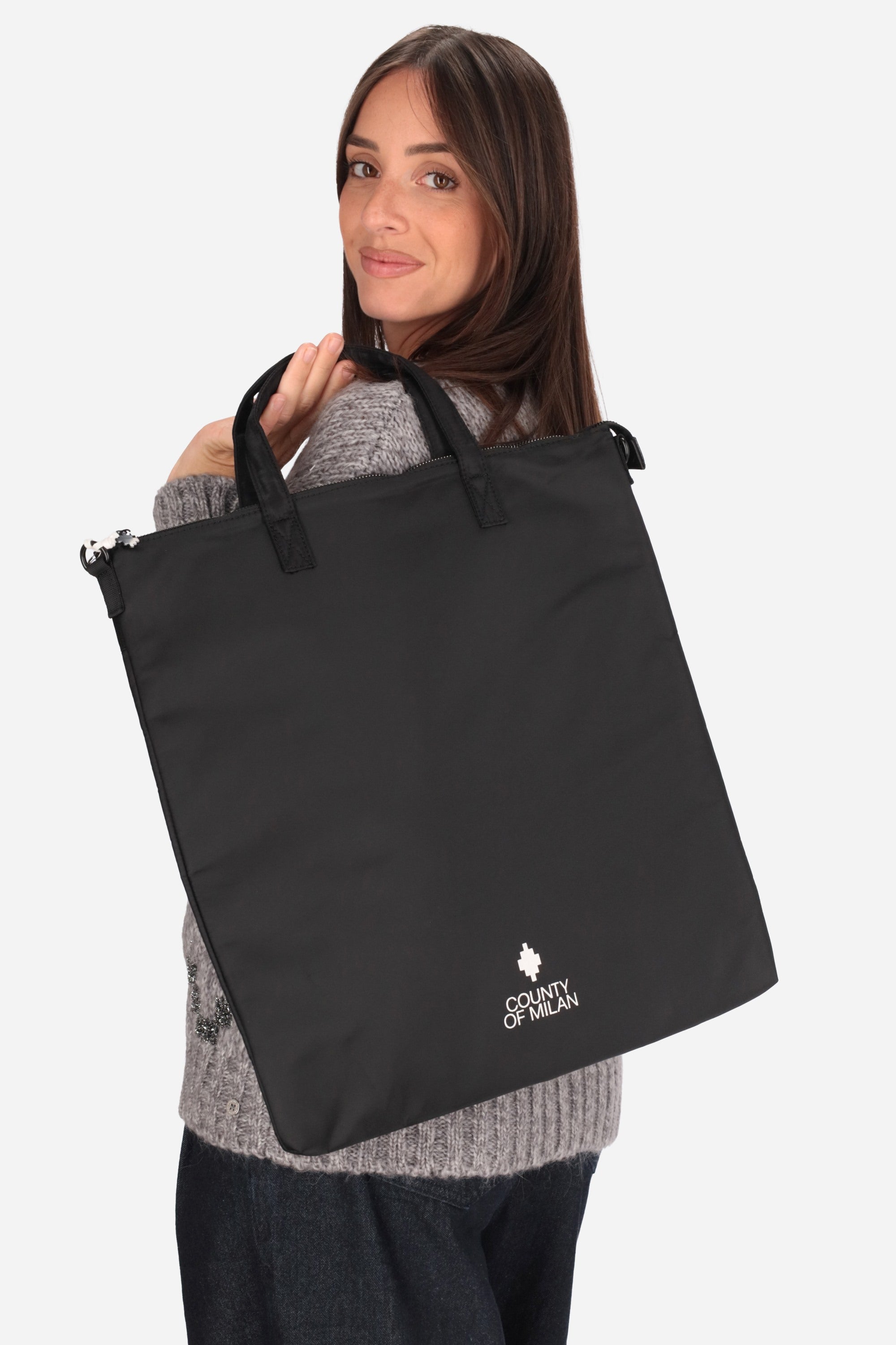 NERO | COUNTY OF MILAN - D COMAF250120 Borsa