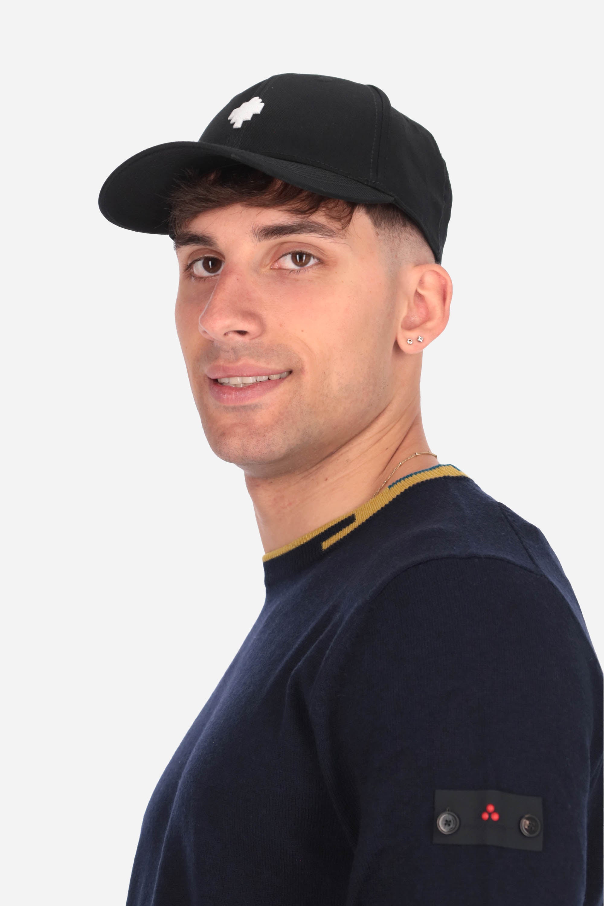 NERO | COUNTY OF MILAN - COMAF250182 Cappello