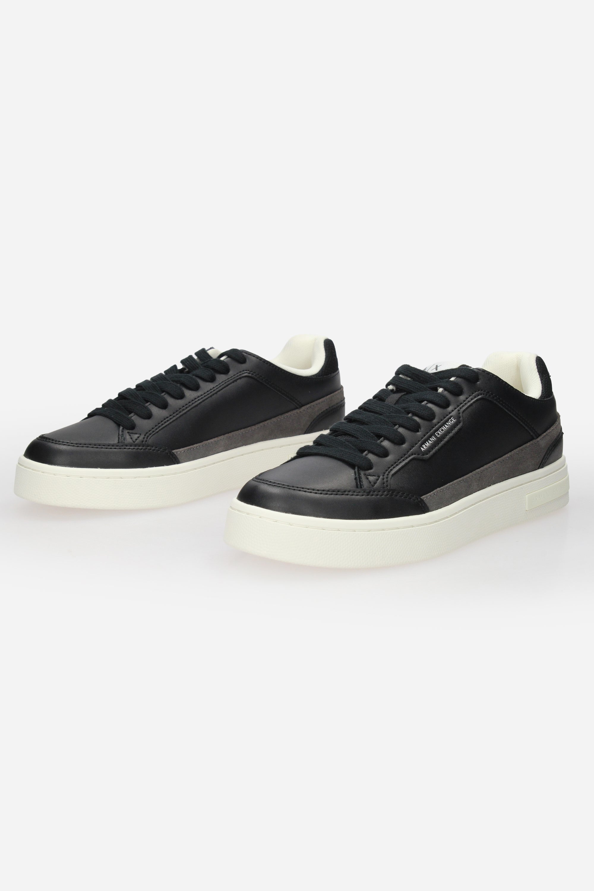 NERO | ARMANI EXCHANGE - U XM001687 Sneakers