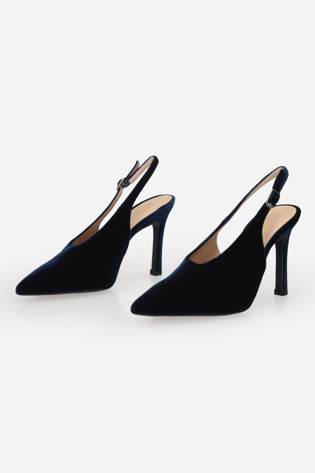 BLU | UNISA - D TABAR Chanel