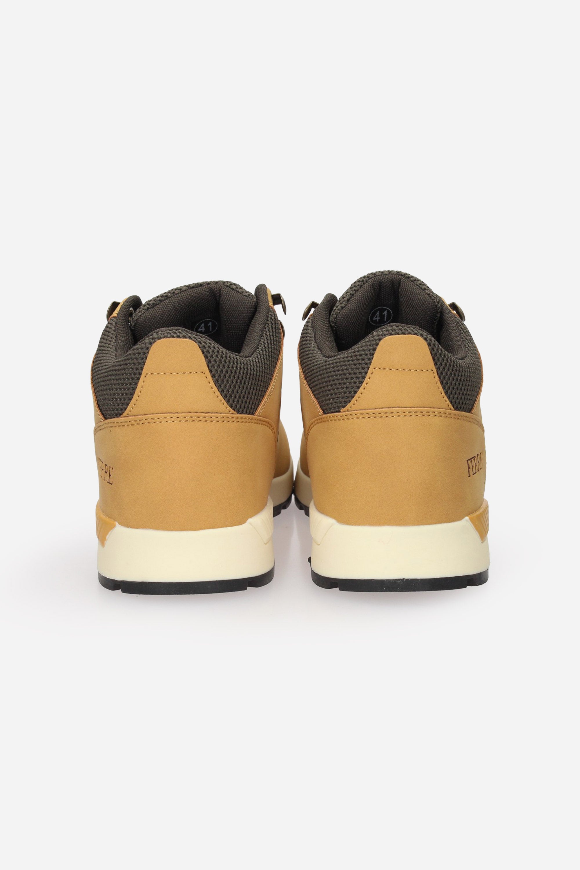OCRA | FERRE - U FU-250 Polacco