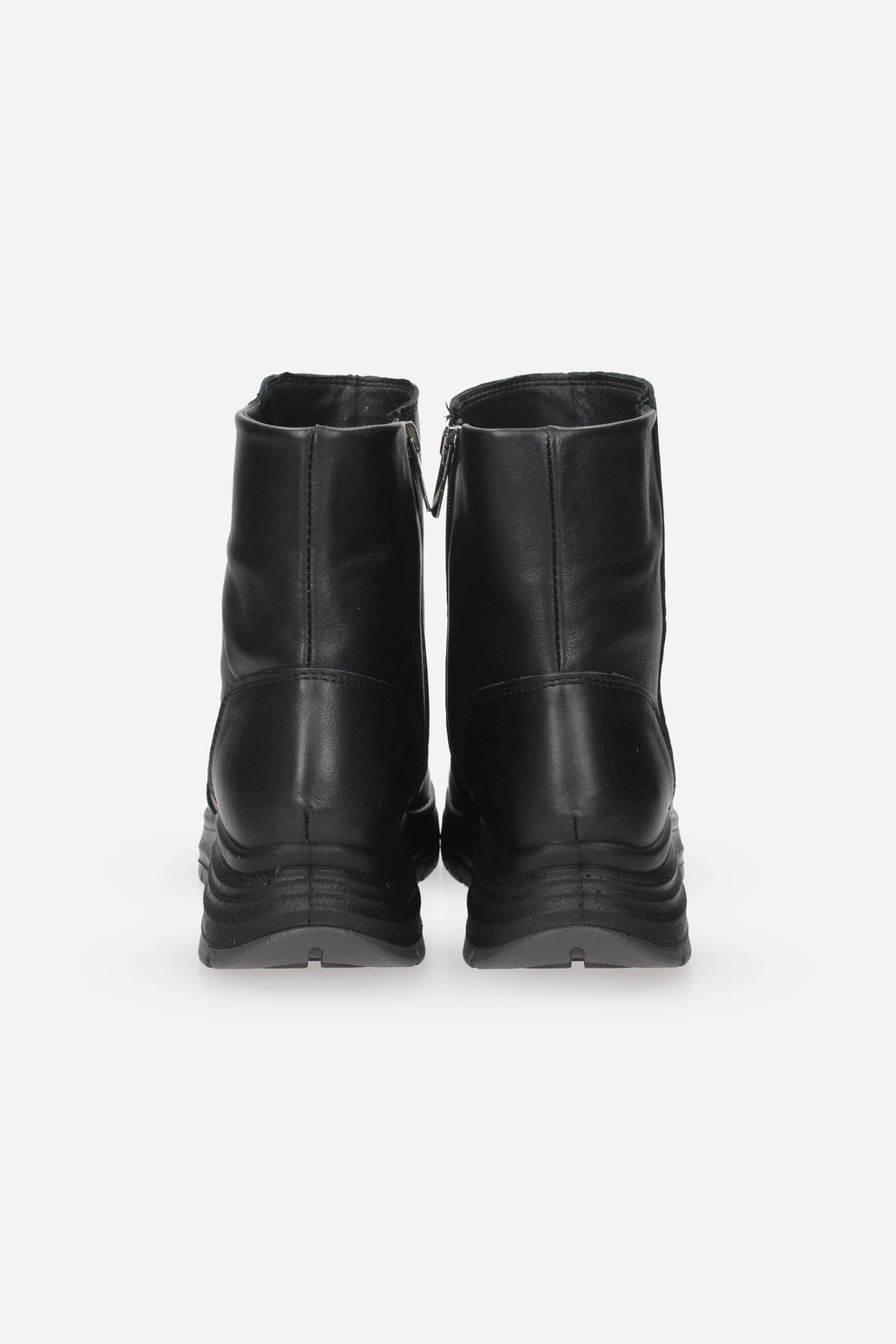 NERO | IGI & CO - D 8657600 Tronchetto
