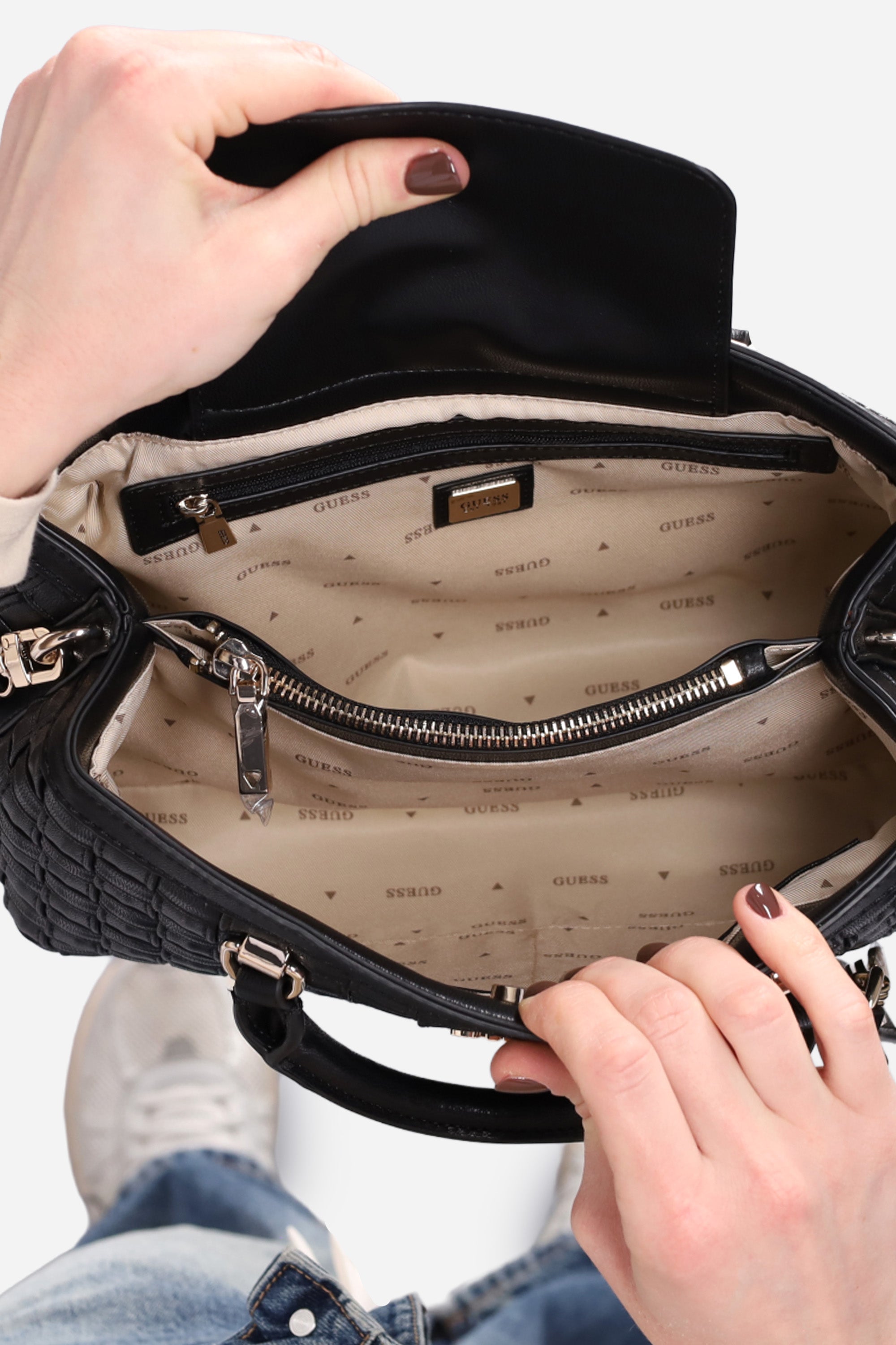 NERO | GUESS - D HWWG8418060 Borsa