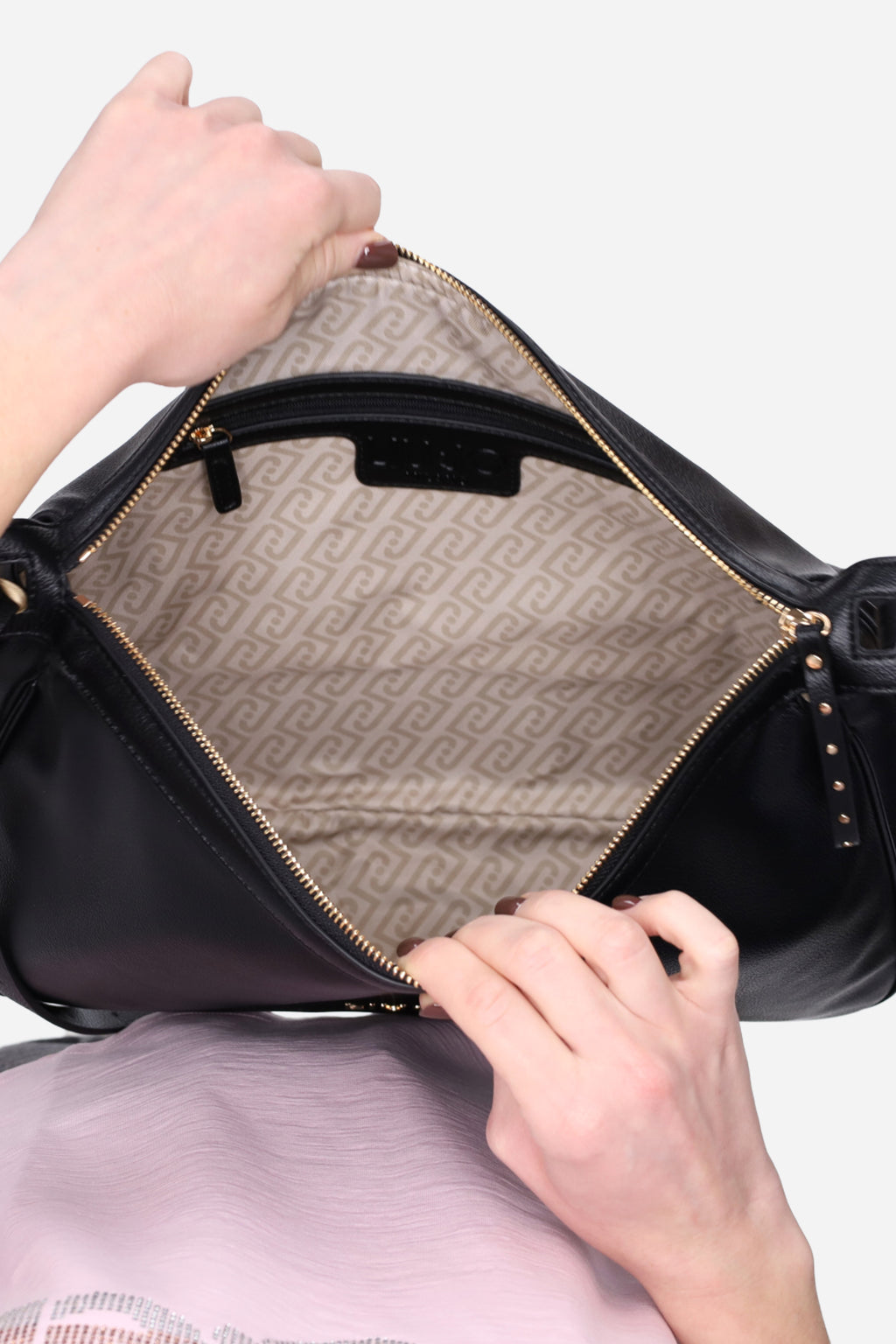 NERO | LIU JO - D AA6045E1120 Borsa