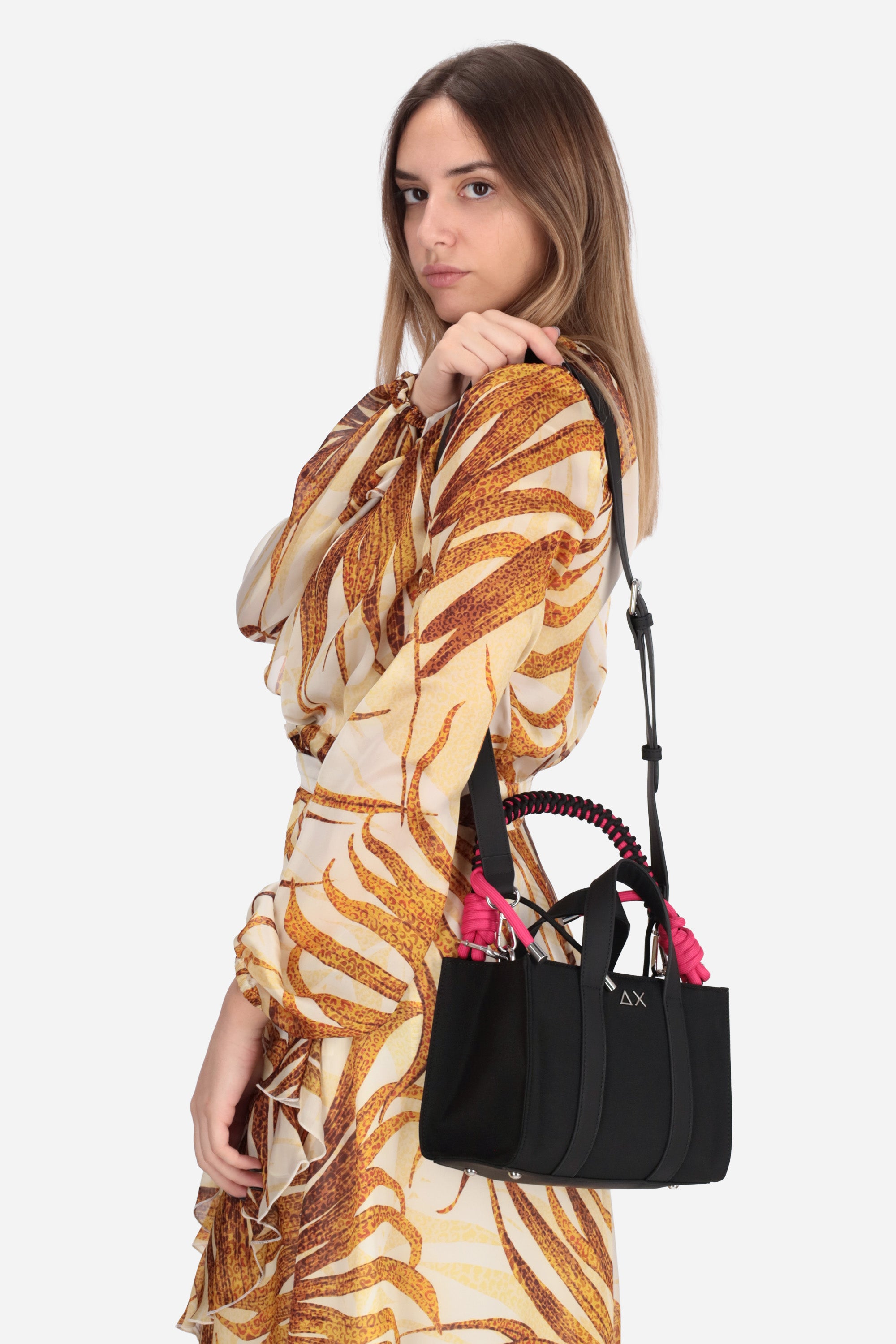 NERO | SUN68 - D Y36201 Borsa