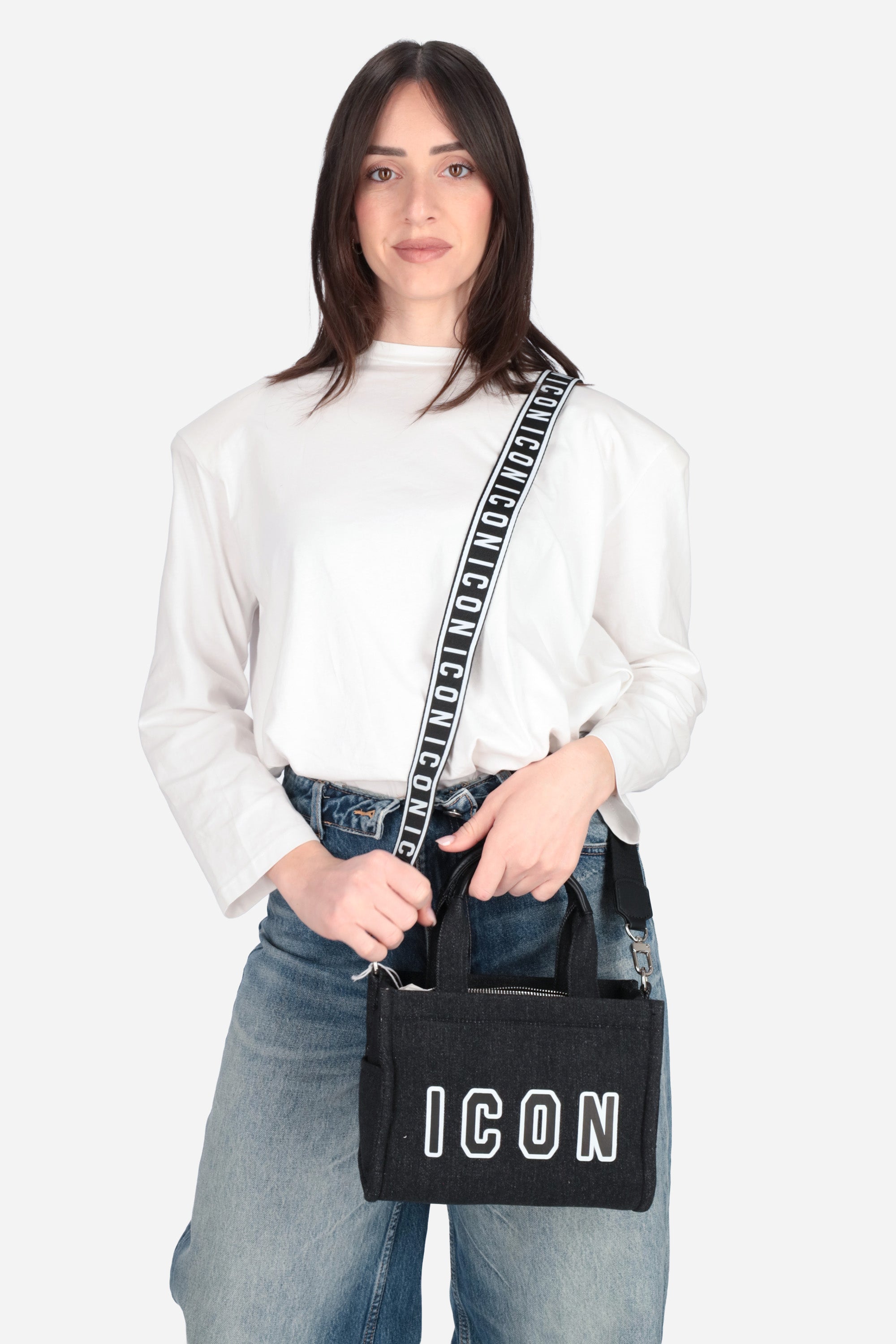 NERO | ICON - D ICBS02A02 Borsa