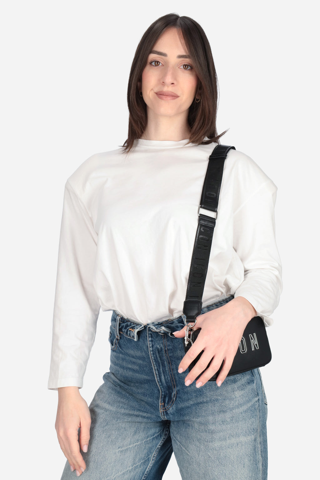 NERO | ICON - D ICBS14A04 Borsa