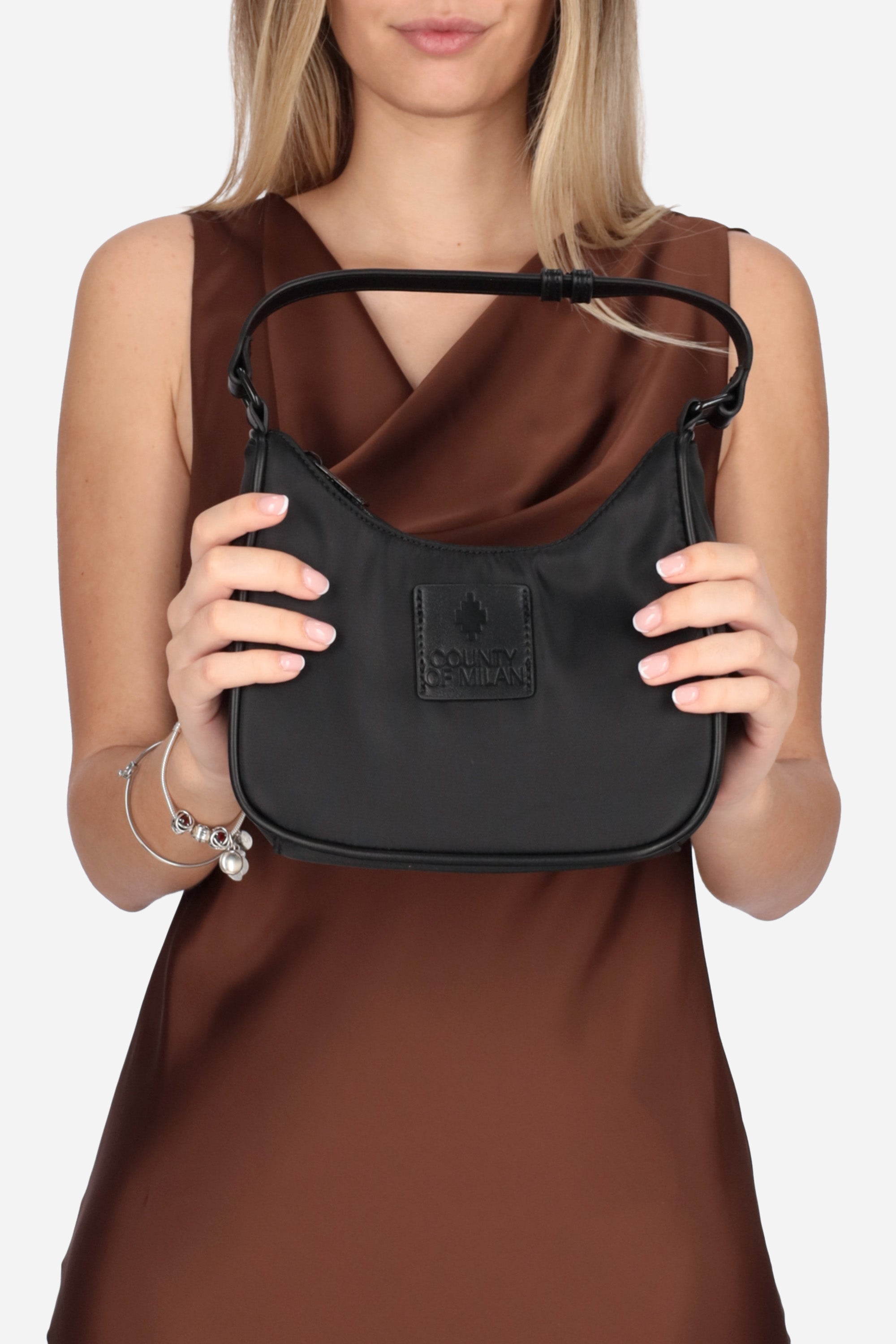 NERO | COUNTY OF MILAN - D COMAS260459 Borsa