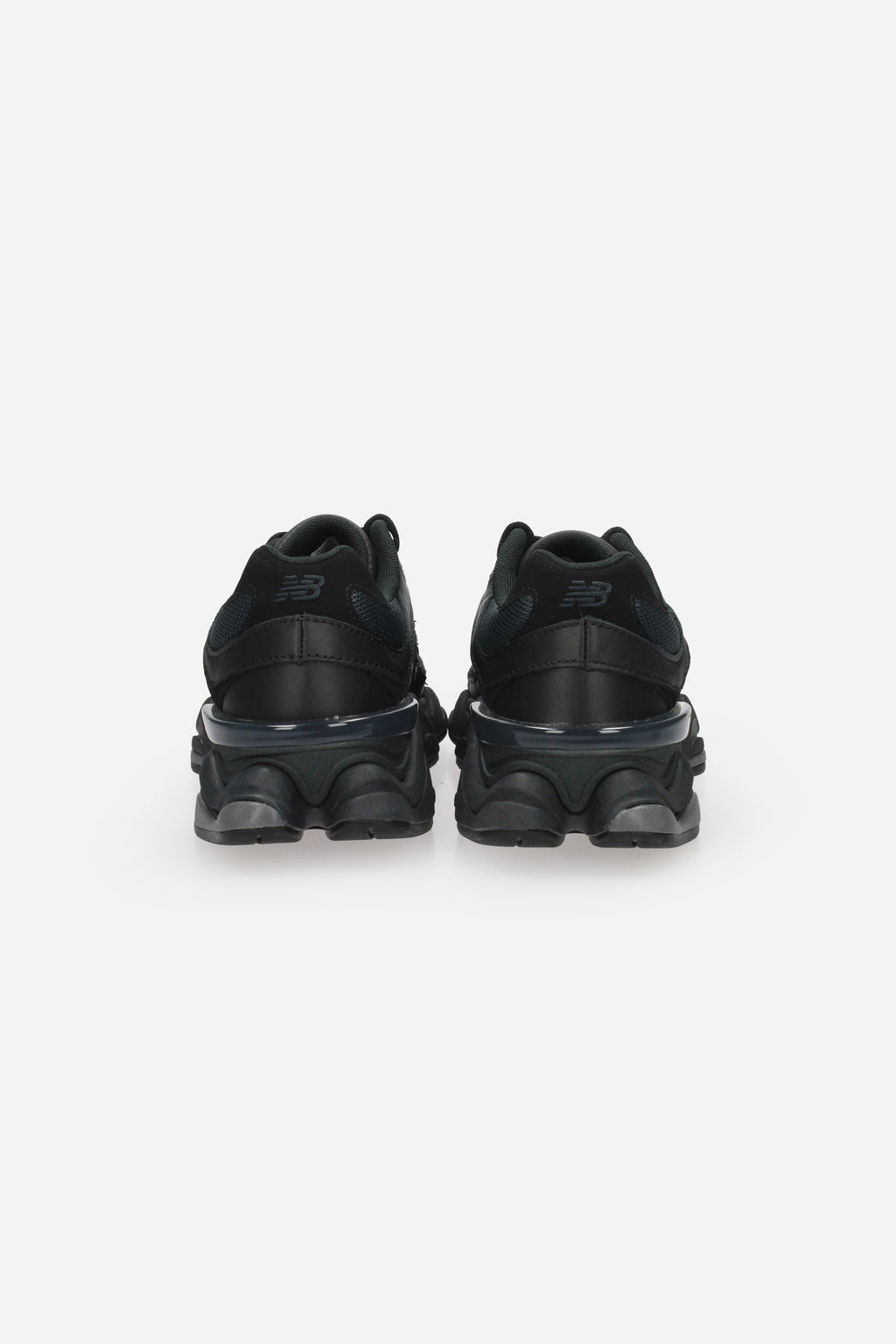 NERO | NEW BALANCE  - U 9060 NRI Sneakers