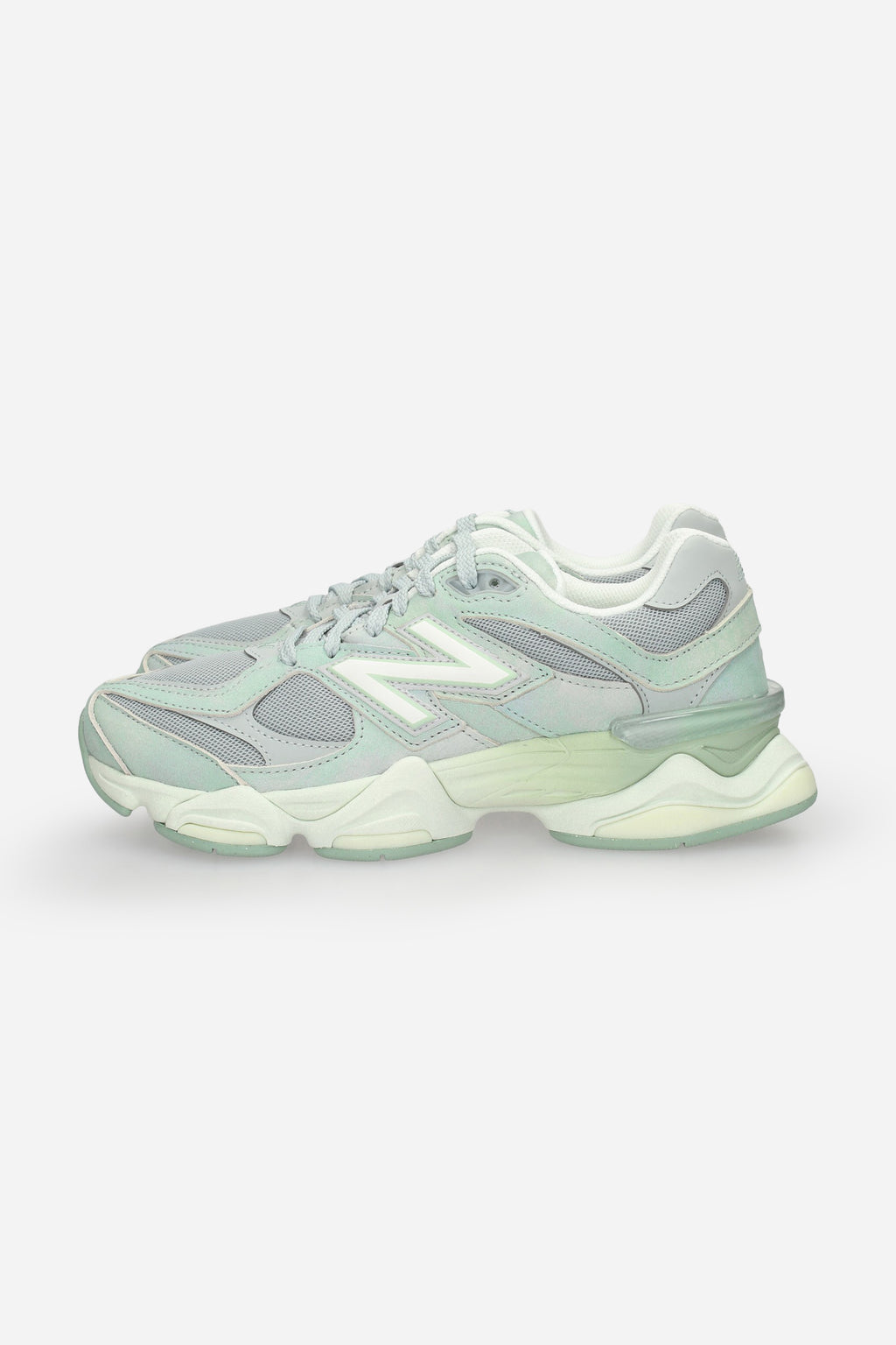 VERDE | NEW BALANCE  - U 9060 8Z4 Sneakers