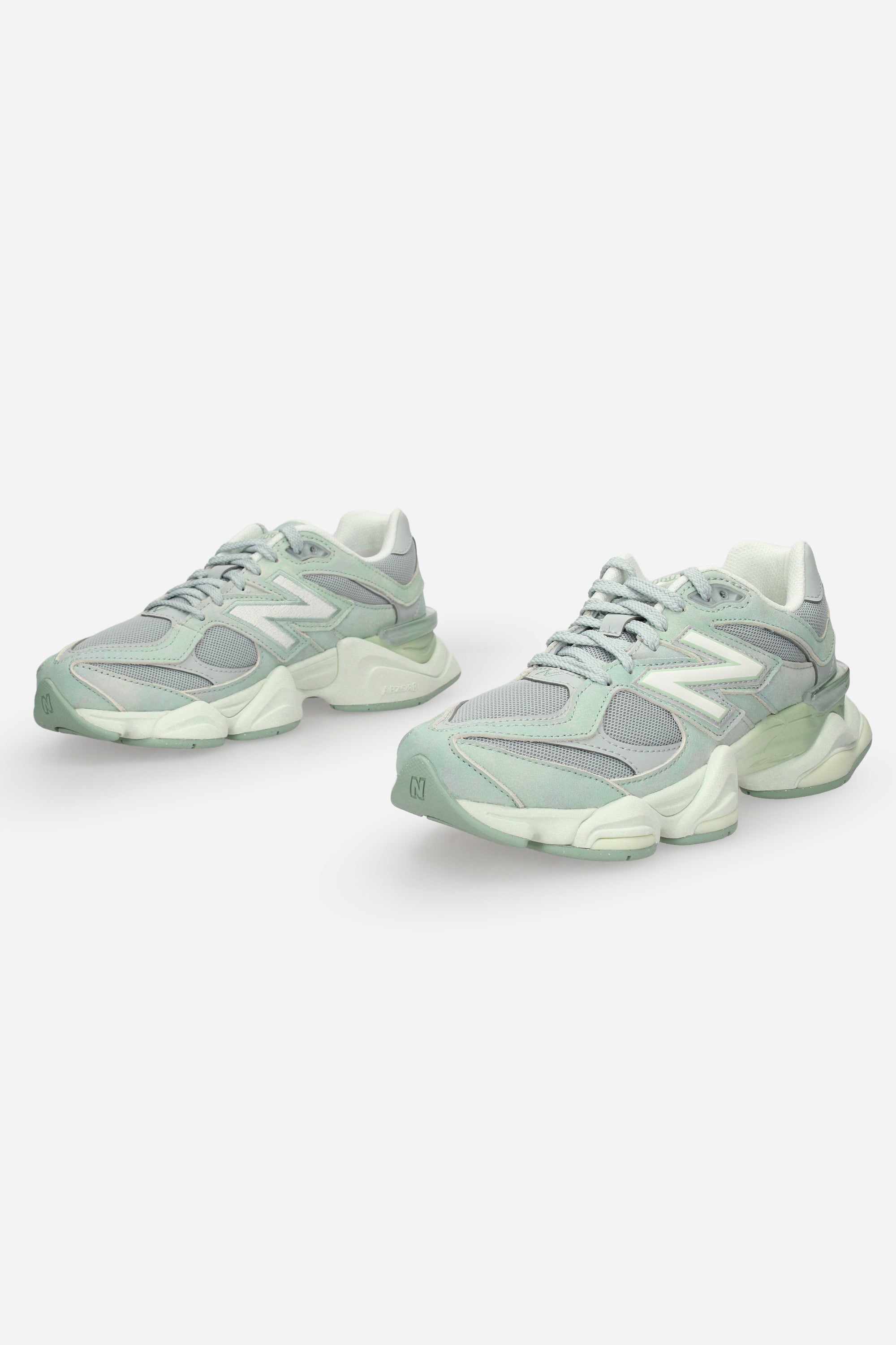 VERDE | NEW BALANCE  - U 9060 8Z4 Sneakers