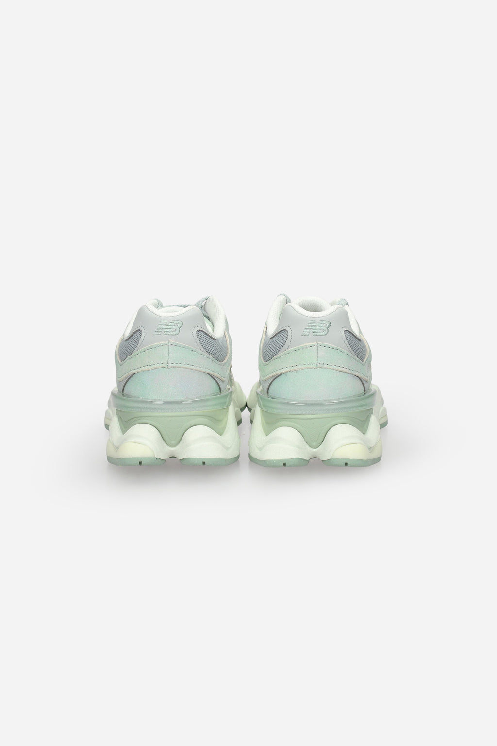 VERDE | NEW BALANCE  - U 9060 8Z4 Sneakers