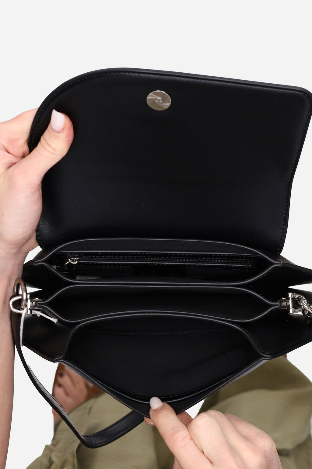 NERO | ICON - D ICBS06A01 Borsa