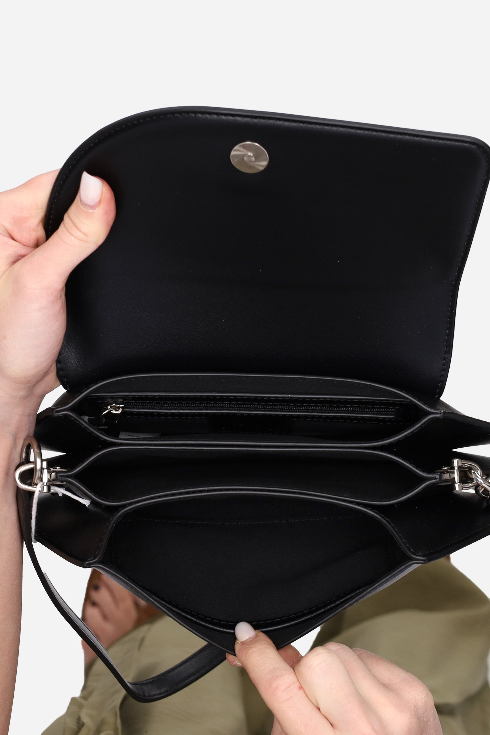 NERO | ICON - D ICBS06A01 Borsa