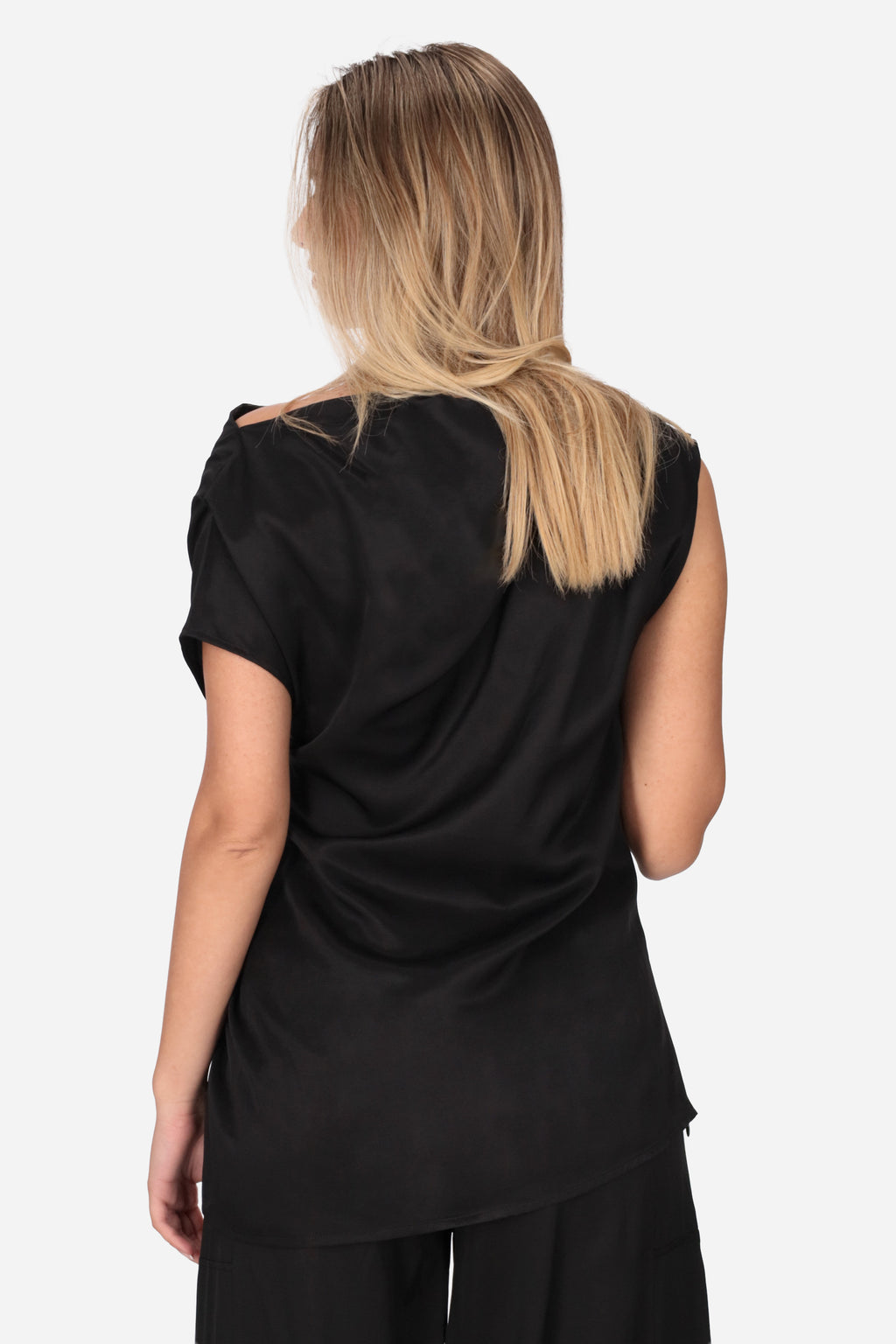 NERO | JIJIL - D 26BL206 Blusa