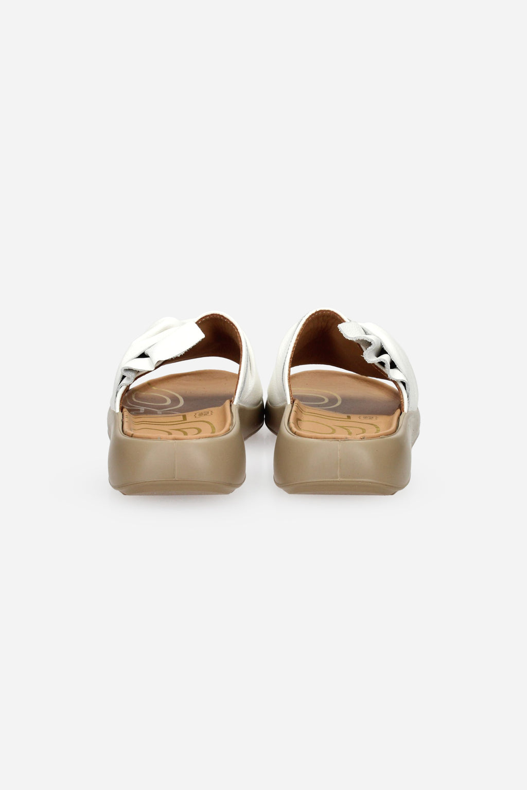 BIANCO | IGI & CO - D 1179522 Ciabatta