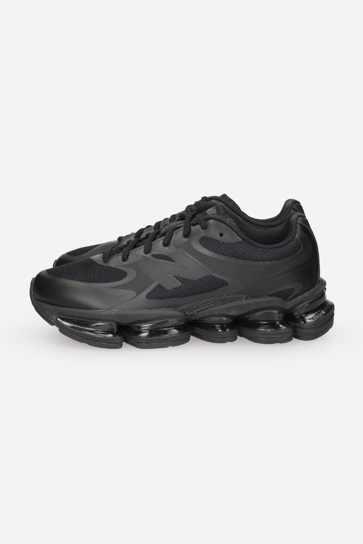 NERO | NEW BALANCE  - U 2000 5L0 Sneakers