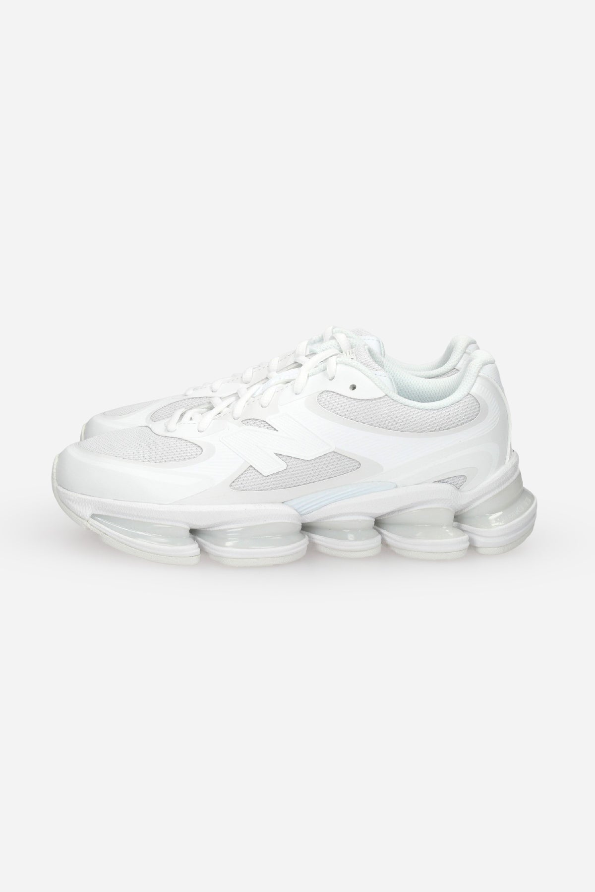 BIANCO | NEW BALANCE  - U 2000 8QM Sneakers