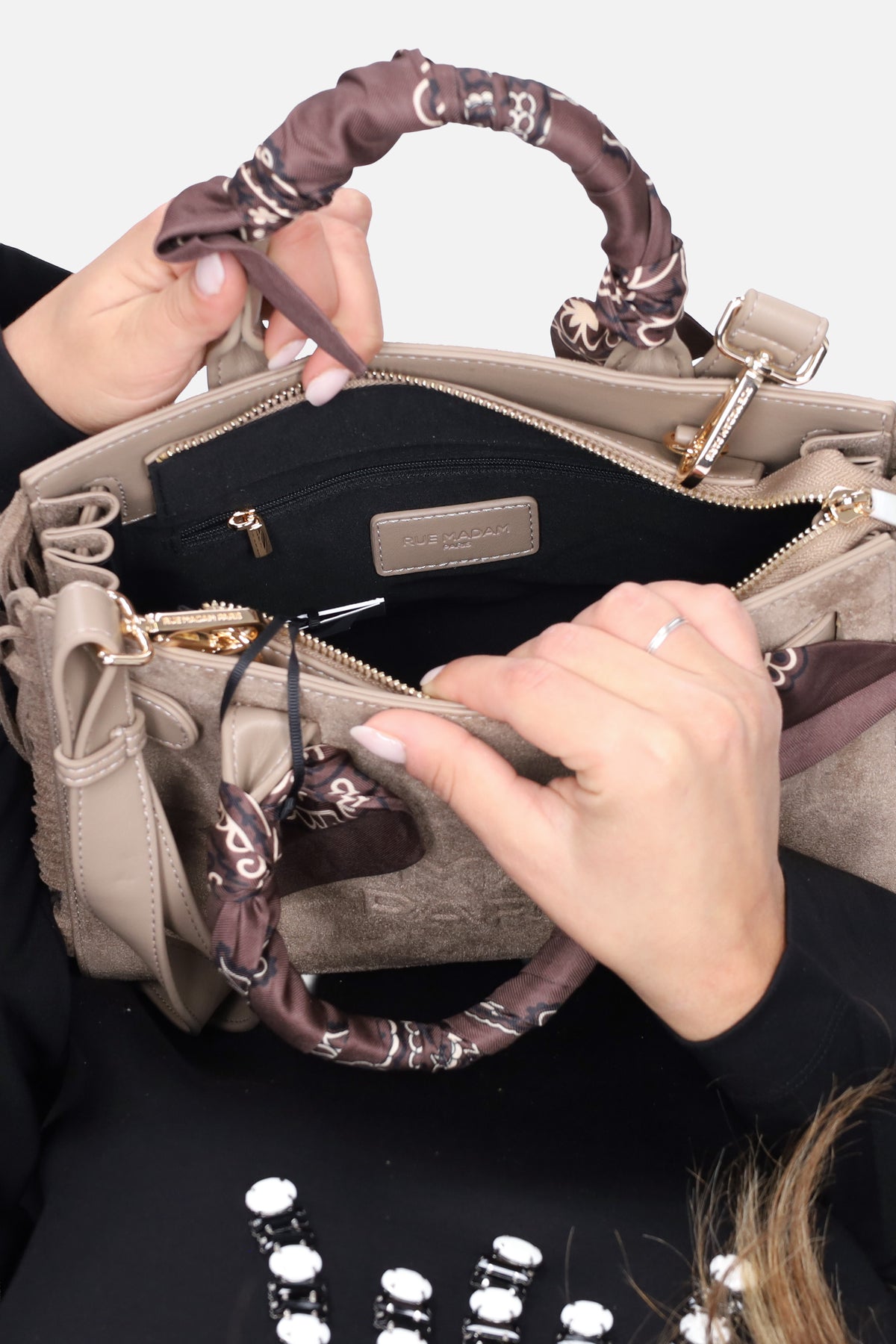 TORTORA | RUE MADAM PARIS - D 1586 Borsa